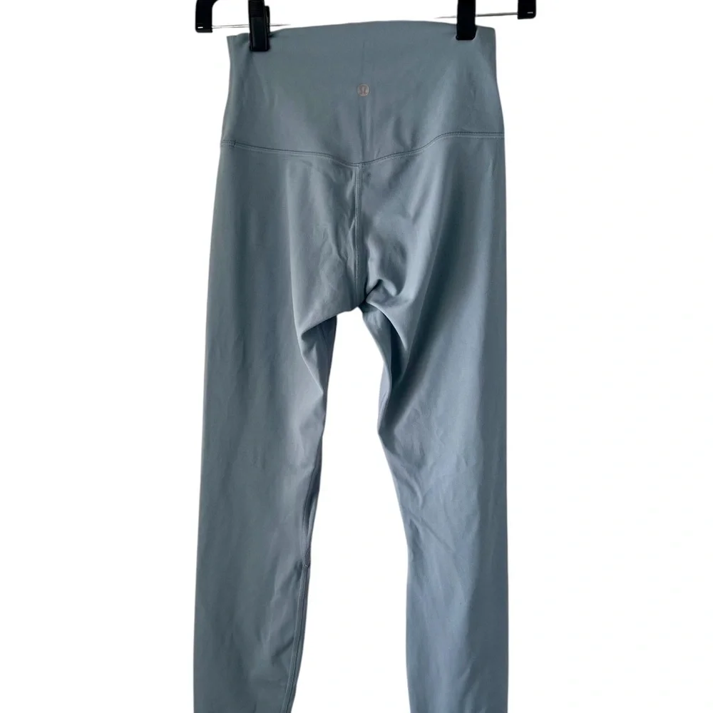 Lululemon High-Waisted Leggings - Pwbe Powder Blue Size 4 - Picture 8 of 13